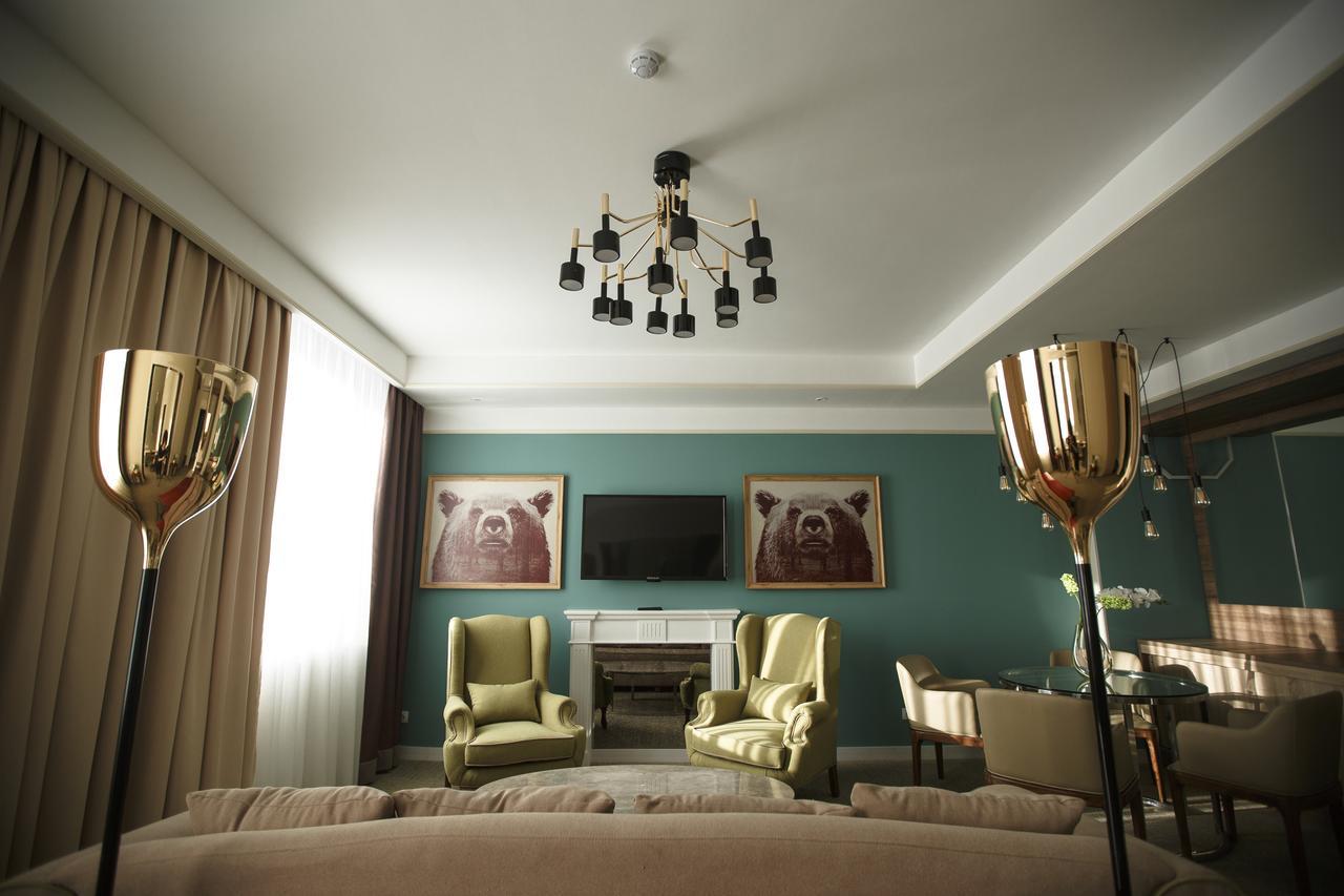 Green Which Hotel Petropavlovsk Bagian luar foto
